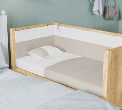 Dječji krevet na točkovima od hrasta (60x120 cm)